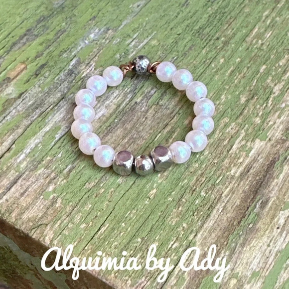 Pearls and hematite beaded dainty handmade boho ring band - Picture 1 of 6